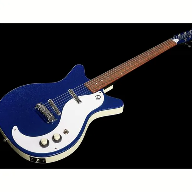 Danelectro 59M NOS+ Blue Metalflake 60th – Elgitarr Recension