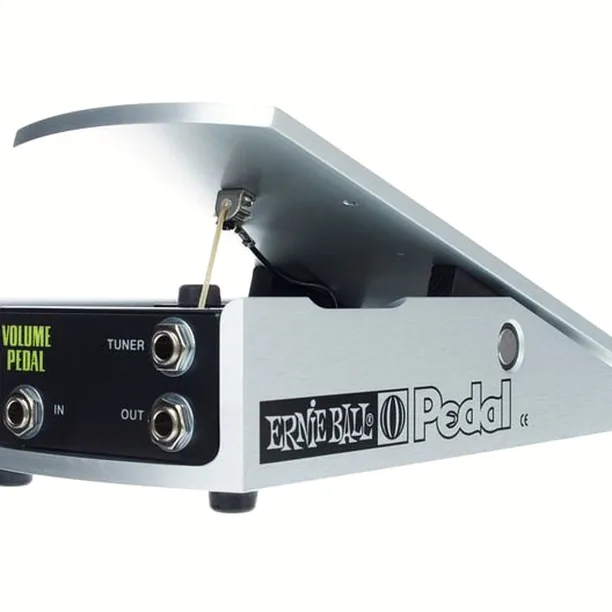 Ernie Ball EB6166 Recension: Vad gömmer sig egentligen under huven?