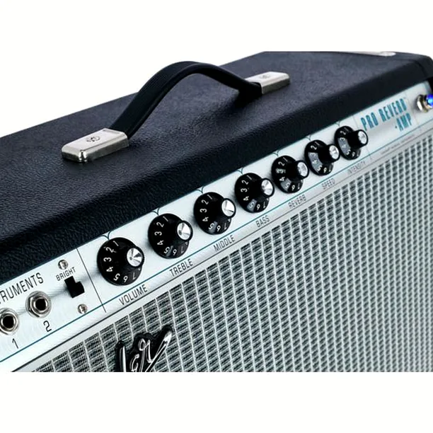 Fender 68 Custom Pro Reverb Recension: En smart investering?