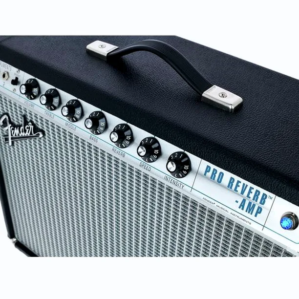 Fender 68 Custom Pro Reverb Recension: En smart investering?