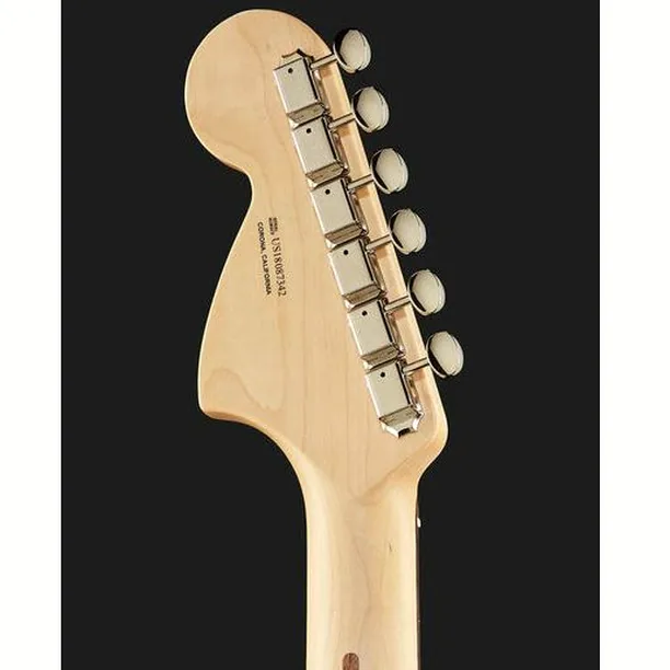 Fender AM Perf Strat HSS RW 3TSB – Elgitarr Recension