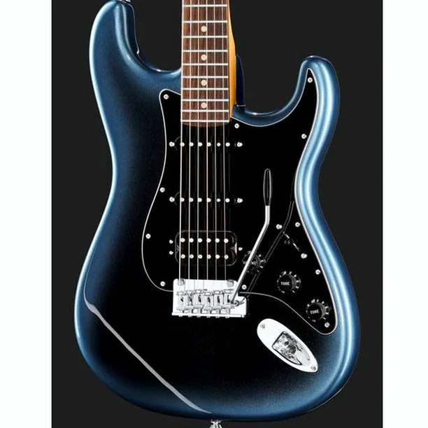 Fender AM Pro II Strat HSS DK NIT – Elgitarr Recension