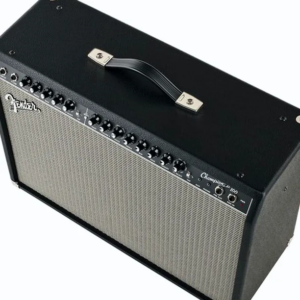 Fender Champion II 100 Test: Hur låter den med pedaler?