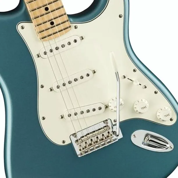 Fender Player Series Strat MN TPL – Elgitarr Recension