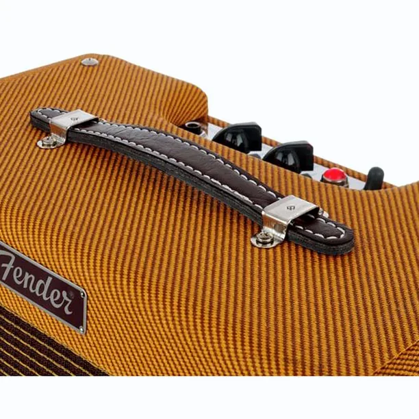 Fender Pro Junior IV Recension: Funktioner, ljud & slutsats
