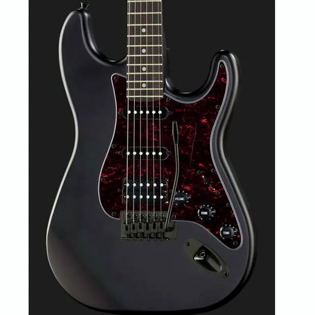 Harley Benton ST-20HSS SBK Standard Series – Elgitarr Recension