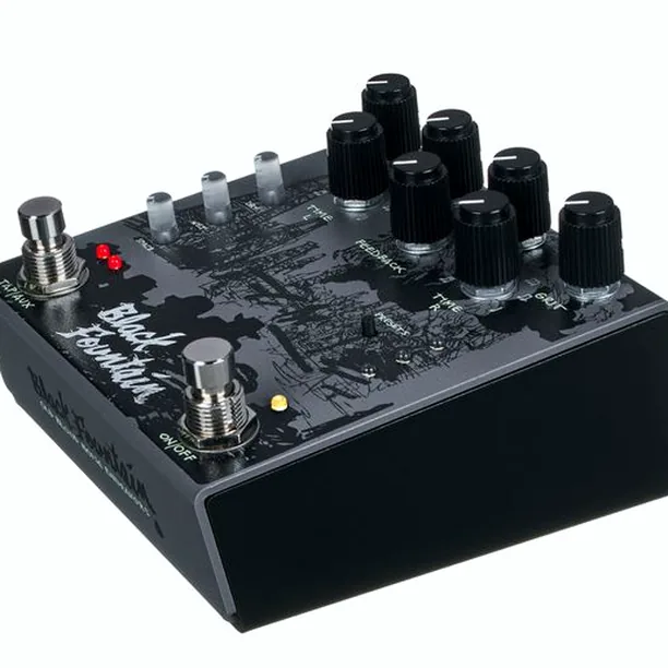 Old Blood Noise Endeavors Black Fountain Stereo Delay SL Test: Vi synar denna effektpedal i sömmarna