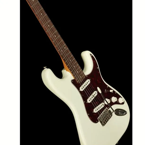 Squier CV 70s Strat LRL OWT – Elgitarr Recension