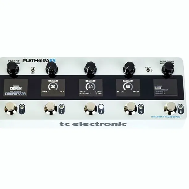 tc electronic Plethora X5 Test: Förstör den din grundton eller förhöjer den?