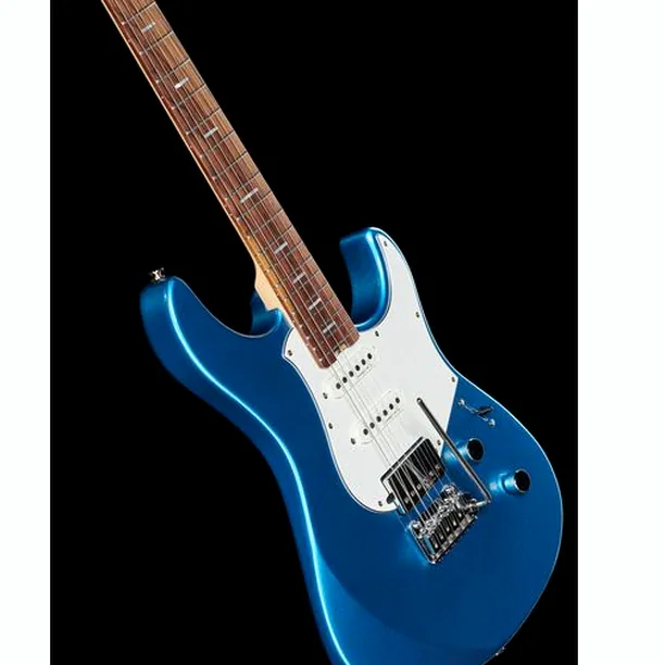 Yamaha Pacifica Standard Plus SPB RF – Elgitarr Recension