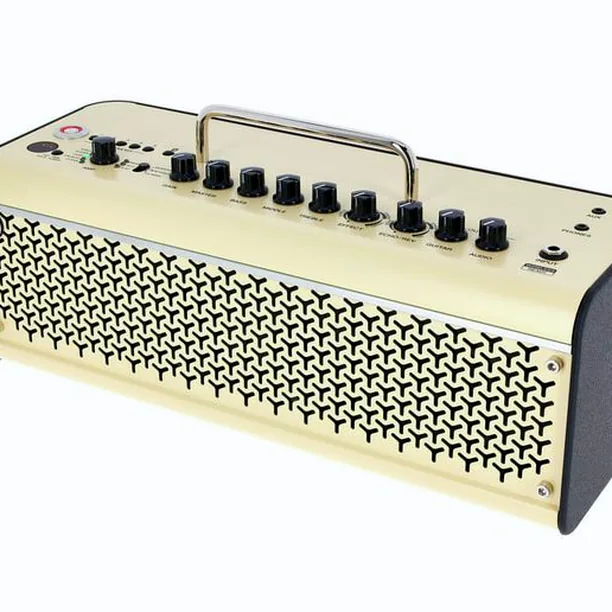 Yamaha THR30IIW Cream Recension: Kungen av komboförstärkare?